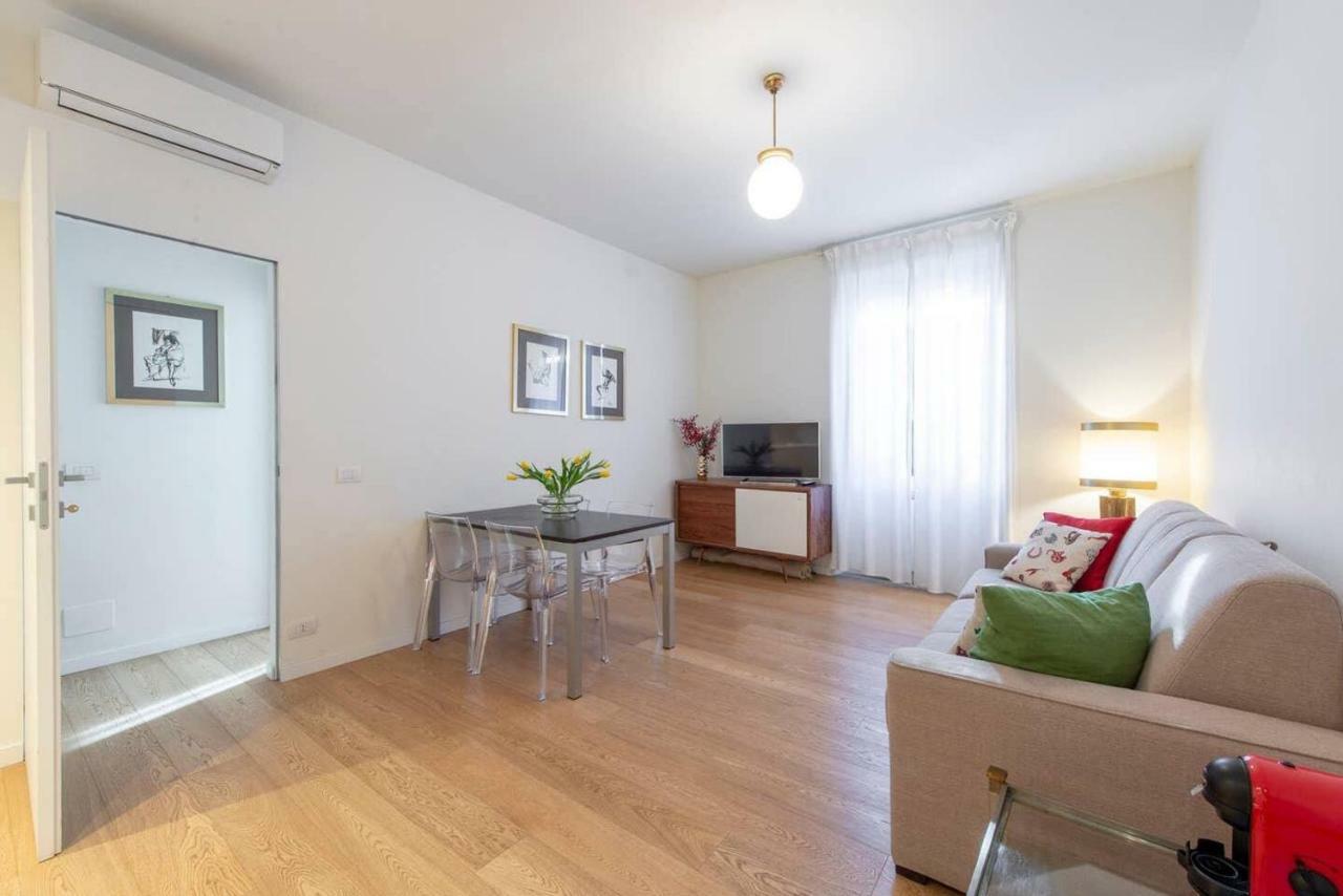 Joivy 1Br Apt In Isola With Stunning View To Bosco Verticale Milano Exteriör bild