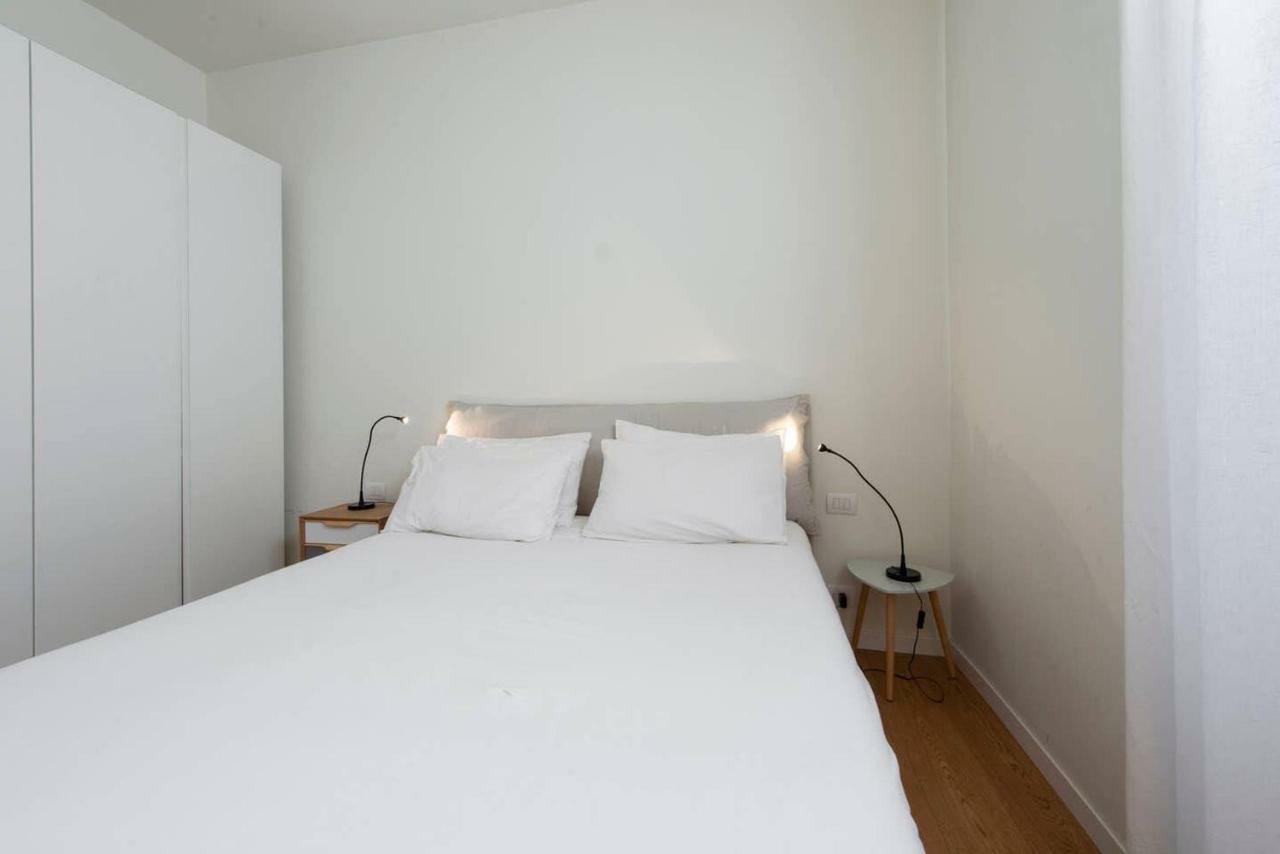 Joivy 1Br Apt In Isola With Stunning View To Bosco Verticale Milano Exteriör bild